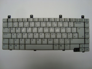 Клавиатура за лаптоп Compaq Presario V2000 22120 M2300